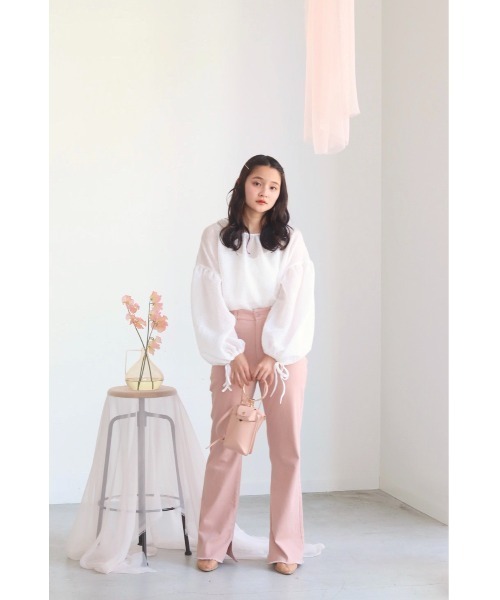 muguet（ミュゲ）の「emboss volume blouse（シャツ/ブラウス・レディース・ピンク/ホワイト・FREE）」の4枚目の写真