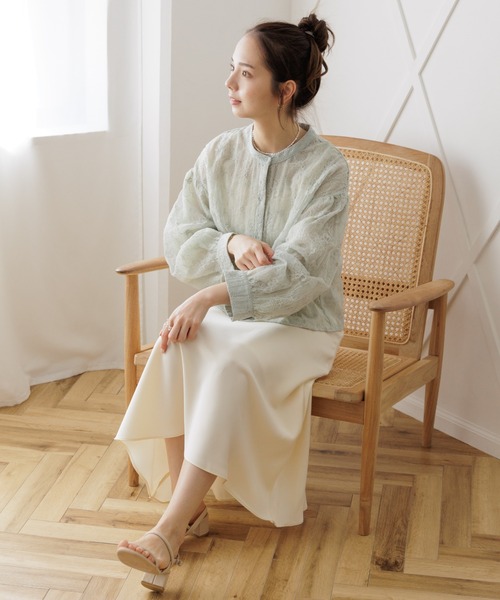 flower（フラワー）の「シルキーフレアスカート（スカート・レディース・アイボリー/ピンク・FREE）」の4枚目の写真