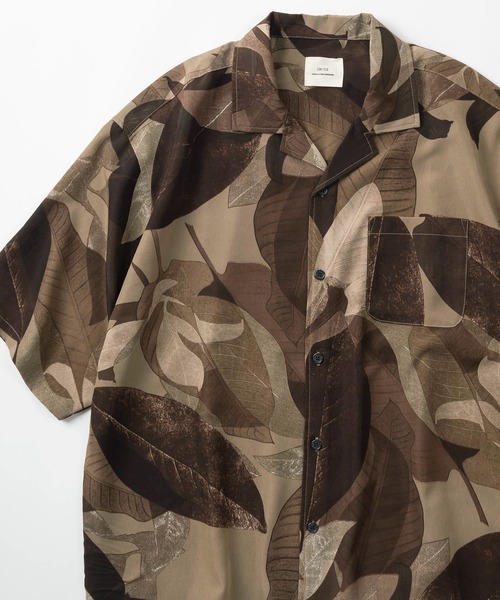 make a ray!（メイク ア レイ！）の「レーヨン総柄 オープンカラー ヴィンテージテイスト アロハシャツ/ 半袖シャツ/ボックスシルエット（シャツ/ブラウス・メンズ・ダークブラウン/ベージュ/ホワイト/ブラック/パープル/ブラウン/ネイビー/グレー・M/L/XL）」の6枚目の写真