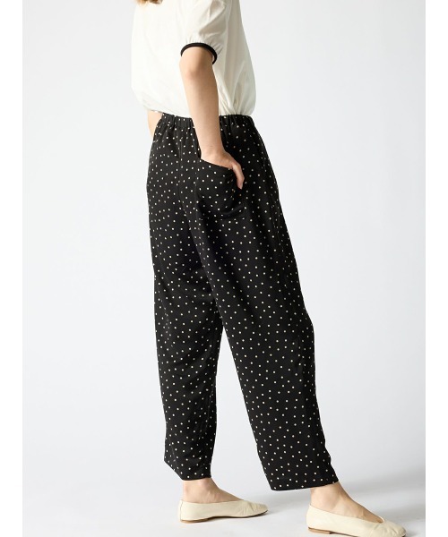 mizuiroind(ミズイロインド)の「mizuiro ind ドットワイドスラックス(スラックス・レディース・ブラック/グレー/ベージュ・2)」の10枚目の写真