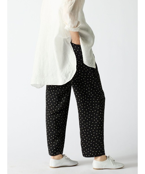 mizuiroind(ミズイロインド)の「mizuiro ind ドットワイドスラックス(スラックス・レディース・ブラック/グレー/ベージュ・2)」の15枚目の写真