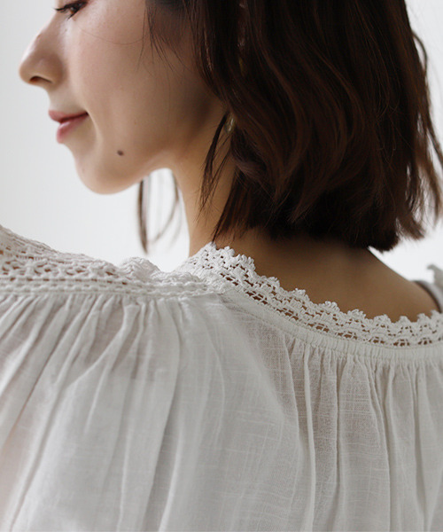 REAL CUBE（リアルキューブ）の「コットンスラブレースアップブラウス（シャツ/ブラウス・レディース・ブラック/オフホワイト・FREE）」の8枚目の写真