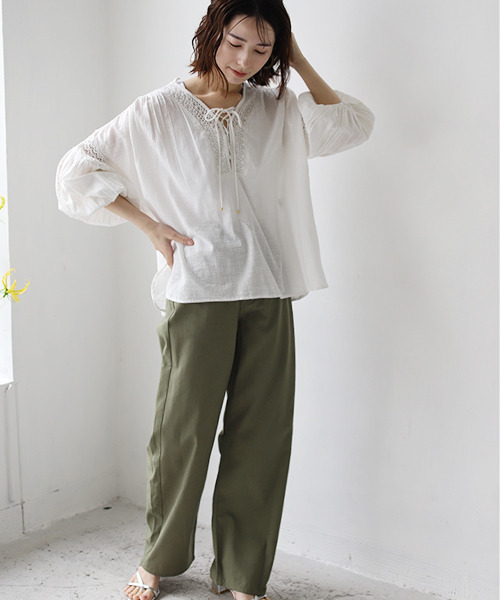 REAL CUBE（リアルキューブ）の「コットンスラブレースアップブラウス（シャツ/ブラウス・レディース・ブラック/オフホワイト・FREE）」の10枚目の写真