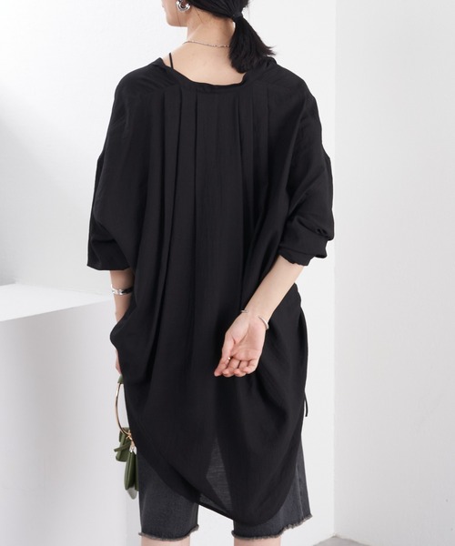 SHENERY（シーナリー）の「バンドカラーサイドギャザーシャツ（シャツ/ブラウス・レディース・アイボリー/ブラック・FREE）」の12枚目の写真