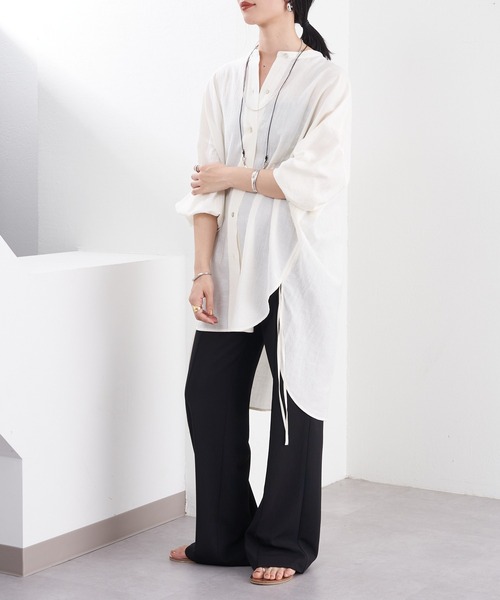 SHENERY（シーナリー）の「バンドカラーサイドギャザーシャツ（シャツ/ブラウス・レディース・アイボリー/ブラック・FREE）」の17枚目の写真