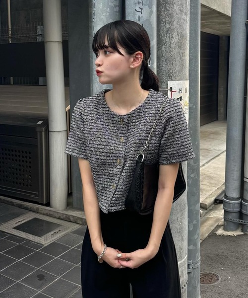 solleim(ソルレム)の「ショート丈ツイードサマージャケット(ノーカラージャケット・レディース・ブラック/オフホワイト/ブルー/ブラック系・M)」の22枚目の写真