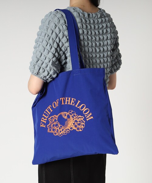 Ober Tashe(オーバータッシェ)の「【FRUIT OF THE LOOM(フルーツオブザルーム)】ロゴトート(トートバッグ・レディース・ピンク系/グリーン/イエロー/ブルー・FREE)」の9枚目の写真