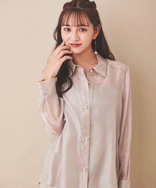 31 Sons de mode（トランテアン　ソン　ドゥ　モード）の「パール釦スリットスリーブシアーシャツ（シャツ/ブラウス・レディース・ブラック/ベージュ・36）」の20枚目の写真