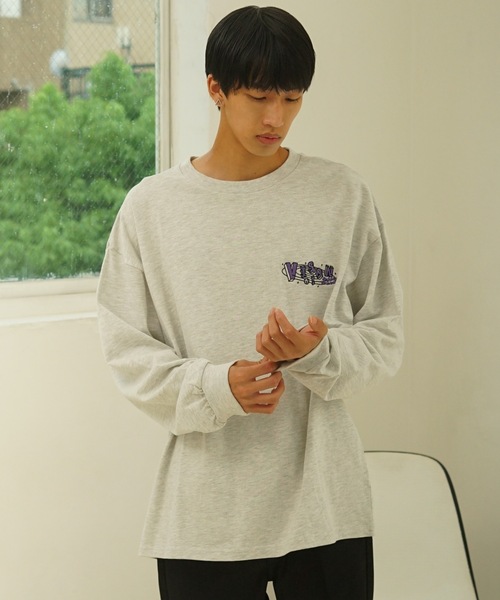 VISION STREET WEAR(ヴィジョンストリートウェア)の「【VISION STREET WEAR/ビジョンストリートウェア】 バックプリント&刺繍 マルチイラスト ロンT 恐竜(Tシャツ/カットソー・メンズ・ホワイト/ライトグレー/ブラック・MEDIUM/LARGE/X-LARGE)」の1枚目の写真
