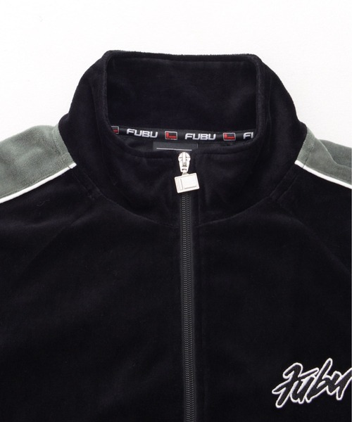 FUBU（ フブ）の「FUBU フブ ブランド ロゴ 刺繍 長袖