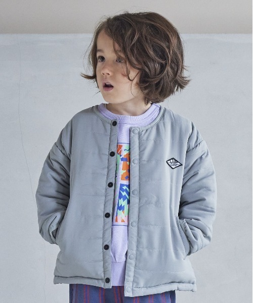Life Support Products（ライフサポートプロダクツ）の「ノーカラーキルトジャケット（80～150㎝）（ノーカラージャケット・キッズ・ブルー/ベージュ/ブラック/カーキ/ライトグレー・100/120/130/140/150/80/90/95/110）」の3枚目の写真