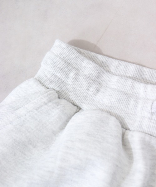 RE730 アップリケジョガーパンツ（その他パンツ）｜RE730（アールイーセブンサーティー）