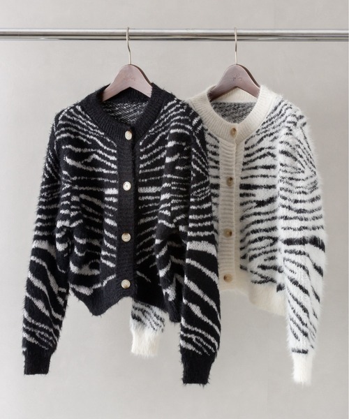 SpRay（スプレイ）の「ゼブラニットクルーネックカーディガン（カーディガン/ボレロ・レディース・ブラック/ホワイト・FREE）」の3枚目の写真