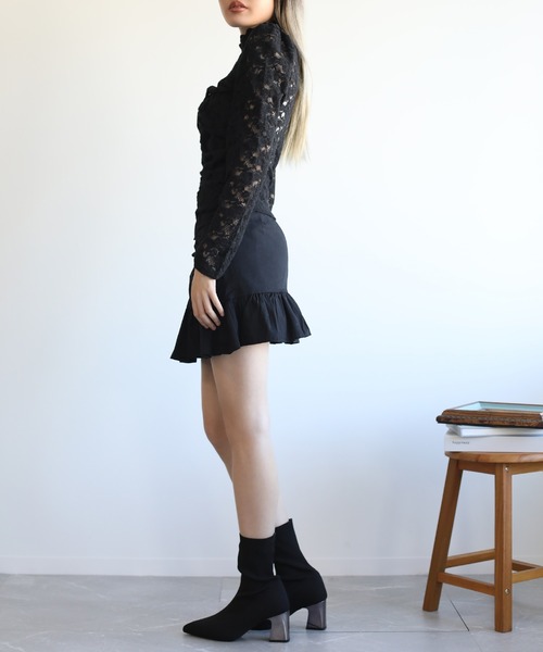 Jasmine Grandiflorum(ジャスミングランディフローラム)の「【Jasmine】レースハイネックシアーインナートップス(Tシャツ/カットソー・レディース・ブラック/チョコ/ベージュ・FREE)」の8枚目の写真