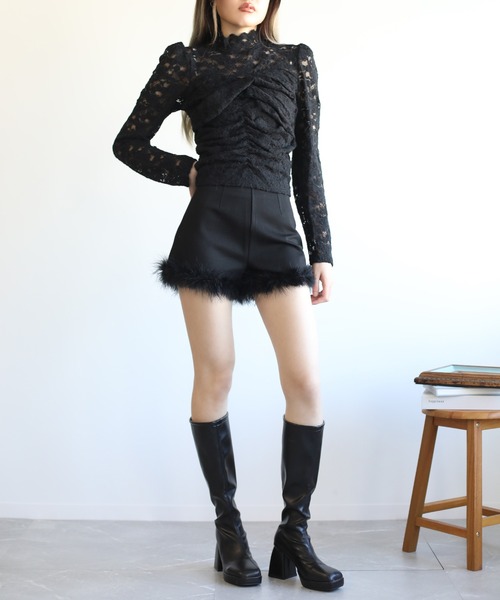 Jasmine Grandiflorum(ジャスミングランディフローラム)の「【Jasmine】レースハイネックシアーインナートップス(Tシャツ/カットソー・レディース・ブラック/チョコ/ベージュ・FREE)」の11枚目の写真