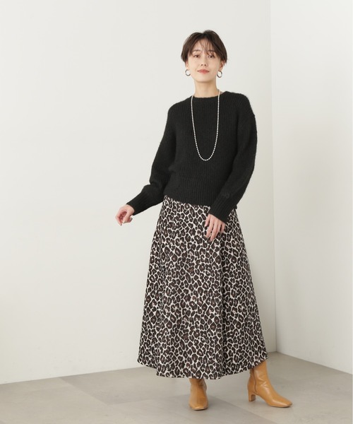 N.（N. Natural Beauty Basic）（エヌエヌナチュラルビューティーベーシック）の「◆フェザークルーネックニット（ニット/セーター・レディース・グレー/ブラック/クリーム・MEDIUM）」の8枚目の写真