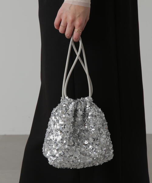 FREE'S MART（フリーズマート）の「◇スパンコール巾着バッグ（ハンドバッグ・レディース・ピンク/ブラック/シルバー・ﾌﾘ-）」の18枚目の写真