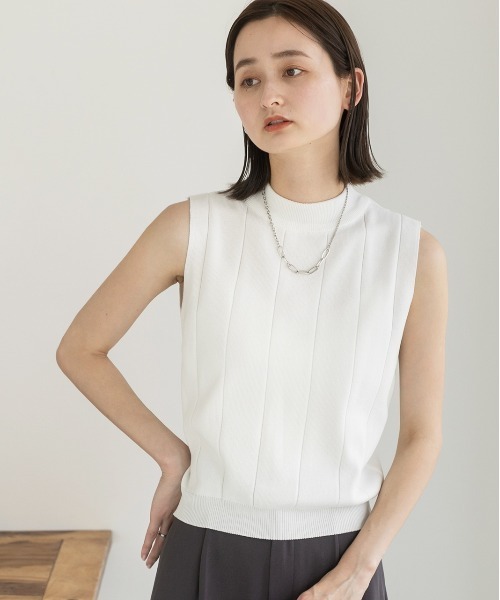 BRIEFING ノースリーブ モックネック S 未使用品 ☆美品☆BRIEFING バイカラー ノースリーブ モックネック サイズ