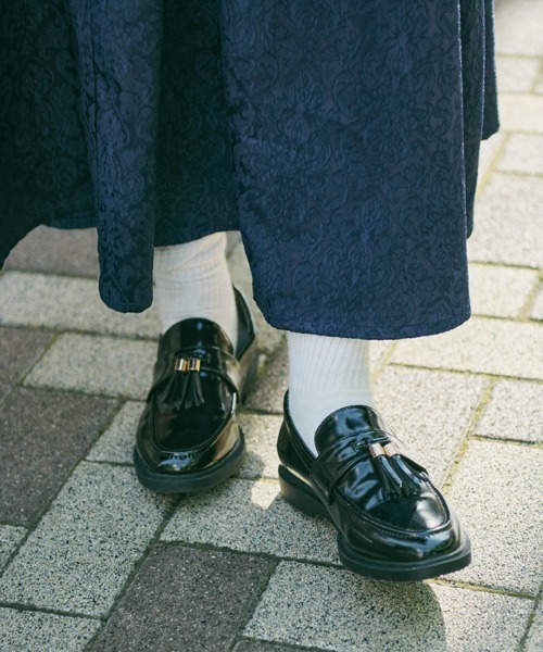 新品未使用✧MADULI厚底 本革タッセルローファー／人気ブラック LibertyDoll ローファー Liberty doll 厚底トラックソール