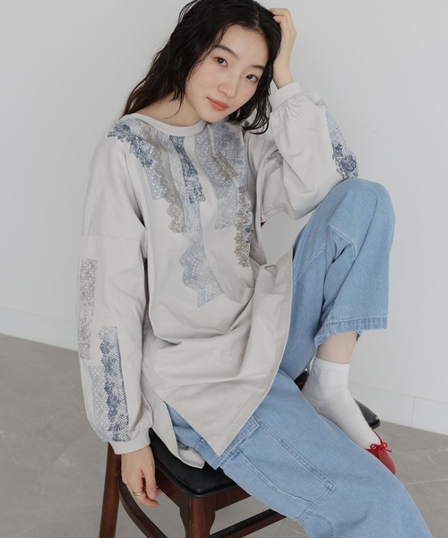 osharewalker（オシャレウォーカー）の「『レースプリントロンT』（Tシャツ/カットソー・レディース・グレイッシュベージュ・FREE）」の10枚目の写真