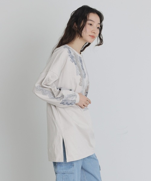 osharewalker（オシャレウォーカー）の「『レースプリントロンT』（Tシャツ/カットソー・レディース・グレイッシュベージュ・FREE）」の13枚目の写真