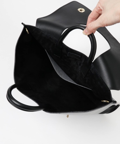 PIENI（ピエニ）の「PIENI KIKKA L（ショルダーバッグ）」 - WEAR