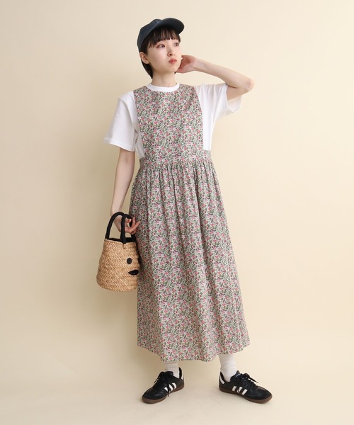 I am I in fact...(アイアムアイインファクト)の「LIBERTY apron one-piece(ジャンパースカート・レディース・グリーン/ブルー・FREE)」の4枚目の写真