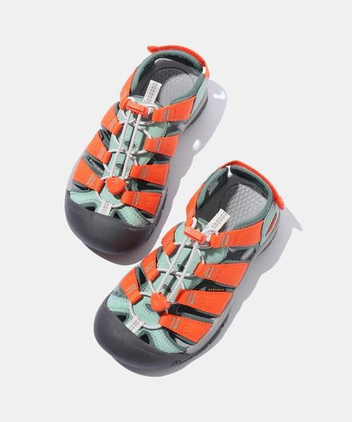 KEEN（キーン）の「【KIDS】【KEEN/キーン】ニューポートパウンドレス（サンダル・キッズ・ライトグリーン/ブルー系その他・18/19.5/20/21）」の3枚目の写真