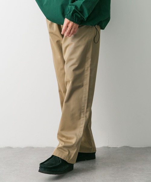 URBAN RESEARCH DOORS（アーバンリサーチドアーズ）の「『イージーケア』『速乾』2タックワイドチノパンツ（その他パンツ・メンズ・ベージュ/ネイビー/オフホワイト・MEDIUM/LARGE）」の21枚目の写真