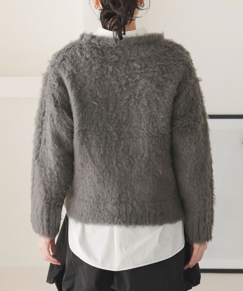 pufe(ピュフェ)の「【pufe】シャギー起毛ニット(ニット/セーター・レディース・ブルー/ホワイト/レッド/チャコール・F)」の20枚目の写真