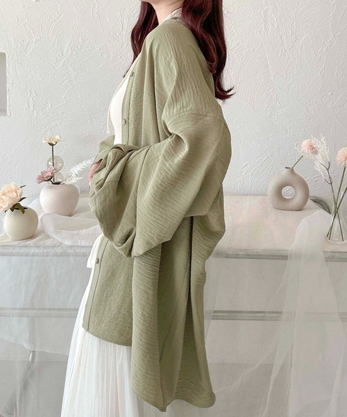apres jour clair(アプレジュールクレア)の「【apres jour clair】袖ボリュームバンドカラーシャツ【ZOZOTOWN限定アイテム】(シャツ/ブラウス・レディース・オフホワイト/ライトブルー/カーキ/ライトピンク/アイボリー・フリー/X-LARGE)」の8枚目の写真
