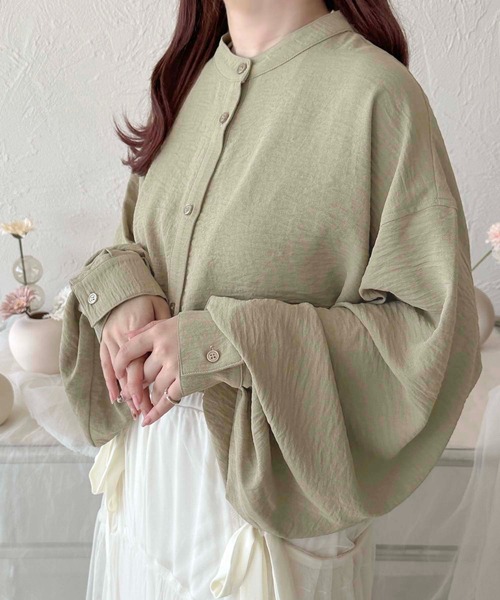 apres jour clair(アプレジュールクレア)の「【apres jour clair】袖ボリュームバンドカラーシャツ【ZOZOTOWN限定アイテム】(シャツ/ブラウス・レディース・オフホワイト/ライトブルー/カーキ/ライトピンク/アイボリー・フリー/X-LARGE)」の10枚目の写真