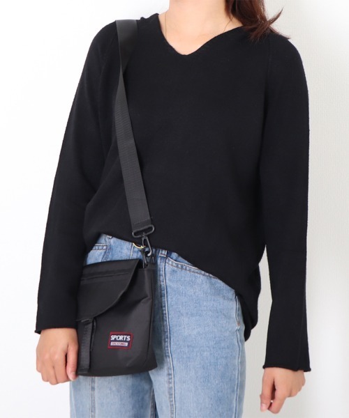 Miniministore(ミニミニストア)の「フード付き ニットトップス レディース(ニット/セーター・レディース・ブルー/ホワイト/モカ/ブラック/グレー・FREE)」の11枚目の写真