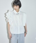 THE YOn(ザヨン)の「トップス(シャツ/ブラウス)」