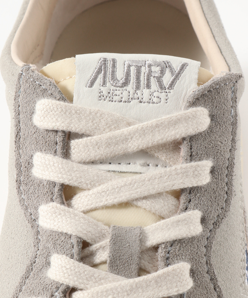 AUTRY(オートリー)の「【AUTRY / オートリ】MEDALIST LOW MIX SUEDE XS04(スニーカー・メンズ・ライトグレー・44/43/42/41)」の6枚目の写真
