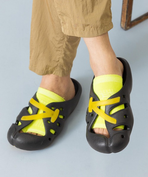 KEEN（キーン）の「YOGEEZ / ヨギーズ / ALL GENDER サンダル