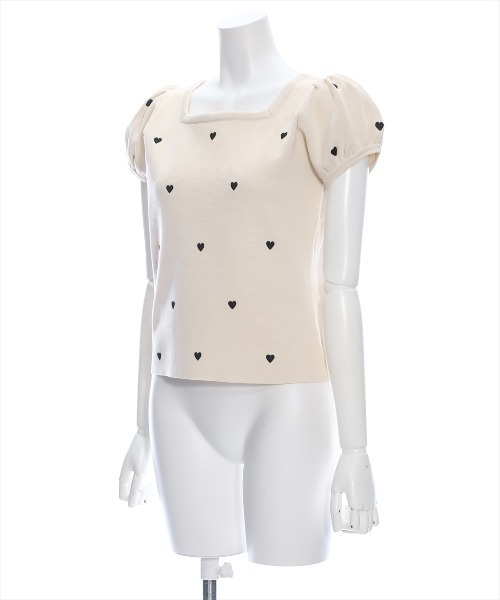 clear（クリア）の「ハート刺繍スクエアネック半袖ニットトップス（ニット/セーター・レディース・ピンク/ブラック/サックスブルー/アイボリー・F）」の17枚目の写真