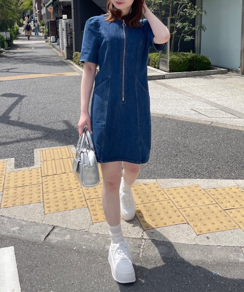 one way（ワンウェイ）の「ノーカラーデニムワンピース（ワンピース