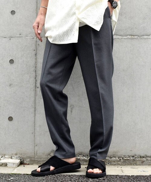 SHIPS any（シップス エニィ）の「SHIPS any: 〈洗濯機可能・接触冷感・UVカット〉Reflax(R) リネンライク 1タック テーパード イージーパンツ◇（その他パンツ・メンズ・ダークグレー/ネイビー/ライトグレー/ライトグリーン・SMALL/MEDIUM/LARGE/X-LARGE）」の12枚目の写真