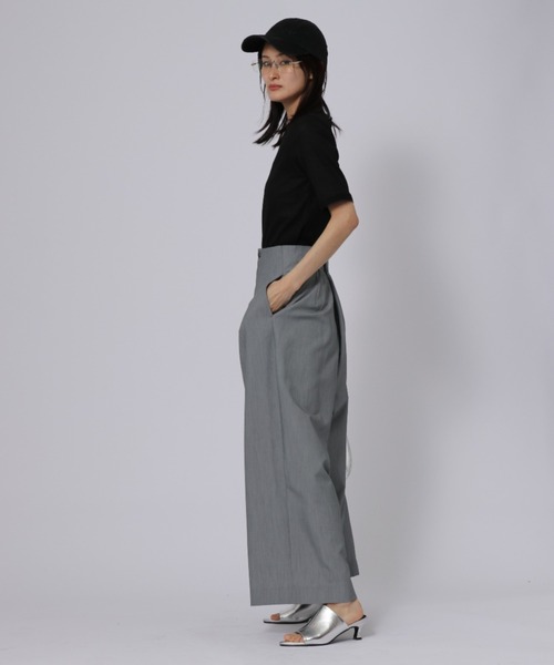 ketty cherie（ケティシェリー）の「シアー使いリブニットトップス≪手洗い可能≫（ニット/セーター・レディース・ブラック/オフホワイト・M）」の4枚目の写真