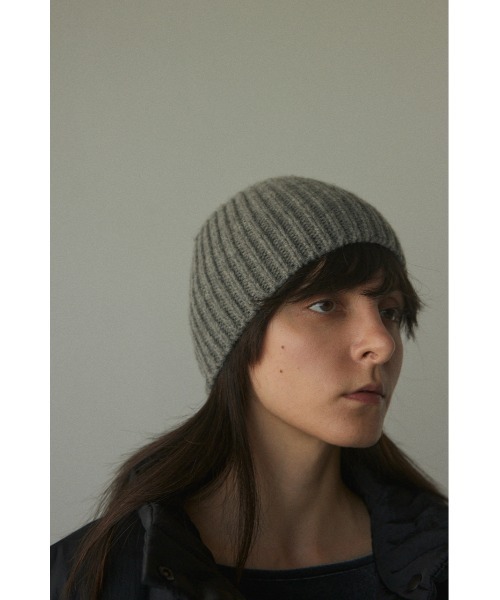 BLACK BY MOUSSY(ブラックバイマウジー)の「knit hat(ニットハット)(ニットキャップ/ビーニー・レディース・ブラック/カーキ/グレー/パープル・FREE)」の3枚目の写真