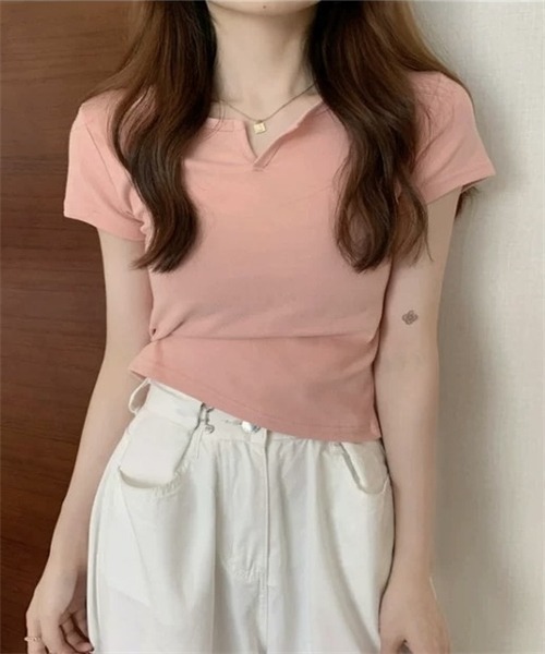 FREE STYLISTS（フリー スタイリスト）の「スリットネック  ショート丈Tシャツ（Tシャツ/カットソー・レディース・グレー/ブラック/ホワイト・L/M/XL）」の17枚目の写真