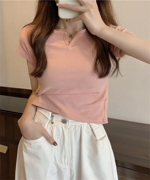 FREE STYLISTS（フリー スタイリスト）の「スリットネック  ショート丈Tシャツ（Tシャツ/カットソー・レディース・グレー/ブラック/ホワイト・L/M/XL）」の20枚目の写真