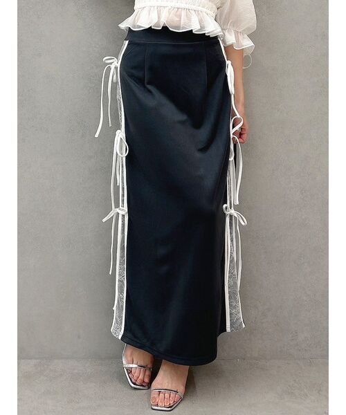 dazzlin（ダズリン）の「サイドレースリボントラックスカート（スカート・レディース・パープル/オフホワイト/チャコールグレー・SMALL/MEDIUM）」の3枚目の写真