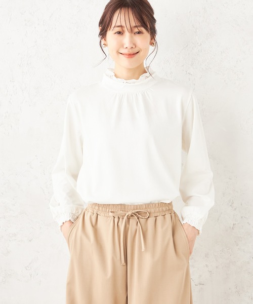 Petit Honfleur(プチオンフルール)の「★春ブラウス★レースリーブプルオーバー(Tシャツ/カットソー・レディース・グリーン/アイボリー/ネイビー・L/M)」の2枚目の写真