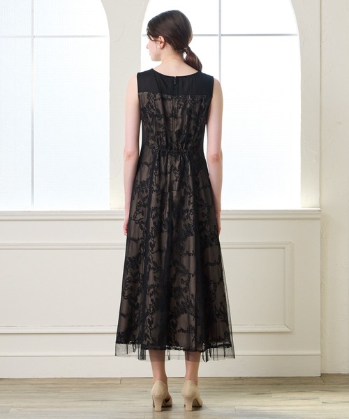 AIMER（エメ）の「ケープ付きチュールレース刺繍パーティードレス　結婚式　お呼ばれ　ドレス　20代 30代 40代 50代（ドレス・レディース・ネイビー/ブラック・MEDIUM/LARGE/X-LARGE）」の21枚目の写真
