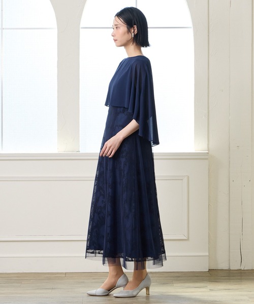 AIMER（エメ）の「ケープ付きチュールレース刺繍パーティードレス　結婚式　お呼ばれ　ドレス　20代 30代 40代 50代（ドレス・レディース・ネイビー/ブラック・MEDIUM/LARGE/X-LARGE）」の8枚目の写真