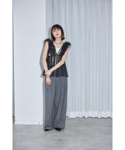 leimn（レイムン）の「Vネックフリルチュールベスト（ベスト・レディース・ライトグレー/ブラック/アイボリー・M）」の17枚目の写真