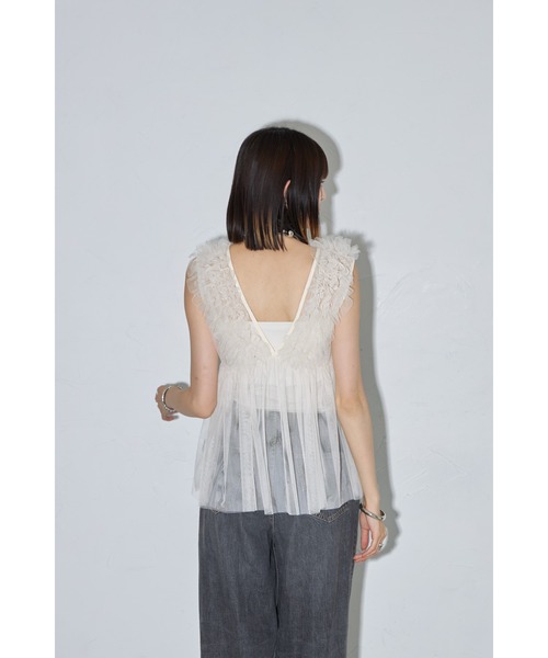 leimn（レイムン）の「Vネックフリルチュールベスト（ベスト・レディース・ライトグレー/ブラック/アイボリー・M）」の5枚目の写真