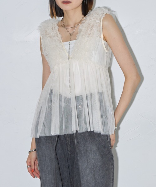 leimn（レイムン）の「Vネックフリルチュールベスト（ベスト・レディース・ライトグレー/ブラック/アイボリー・M）」の7枚目の写真